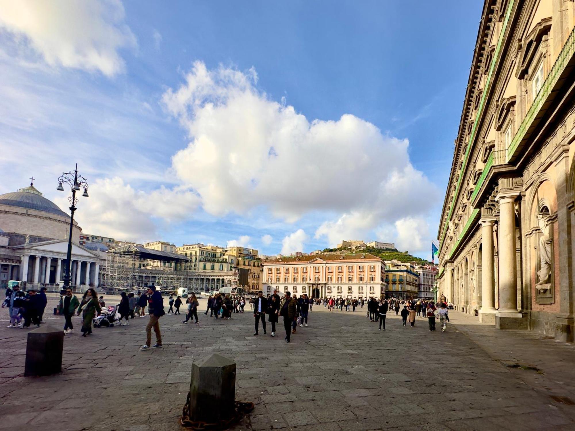 Palazzo Chiatamone Hotel Napels Buitenkant foto